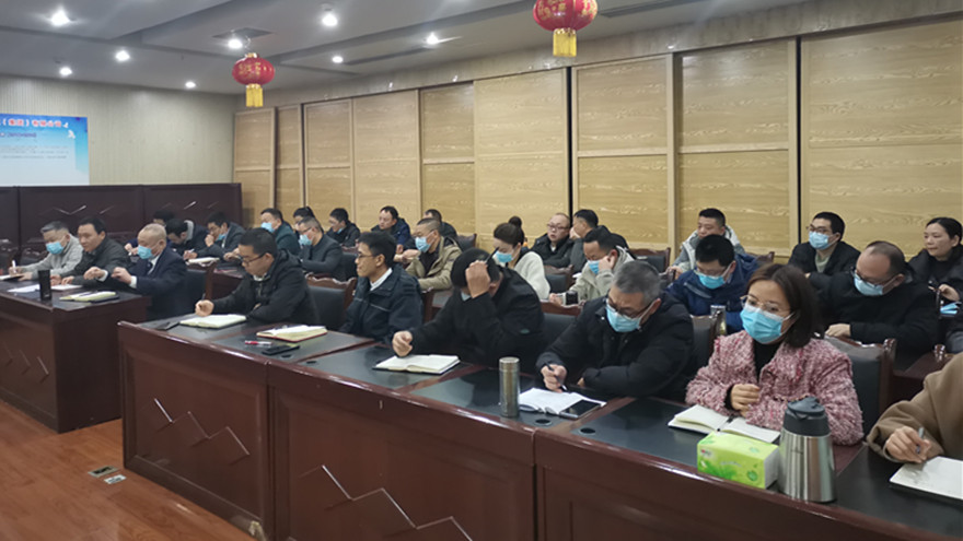嘉来建工和项管分公司班子成员、中层人员参加会议_副本